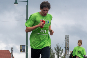 2765_DSC01460_macuti_stadtlauf
