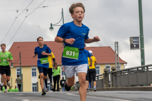 2767_DSC01464_macuti_stadtlauf