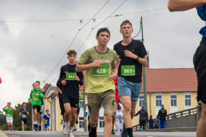 2775_DSC01484_macuti_stadtlauf